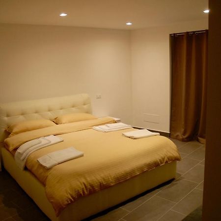 Yuba - Aragon Home Holiday Montalbano Elicona Exterior foto